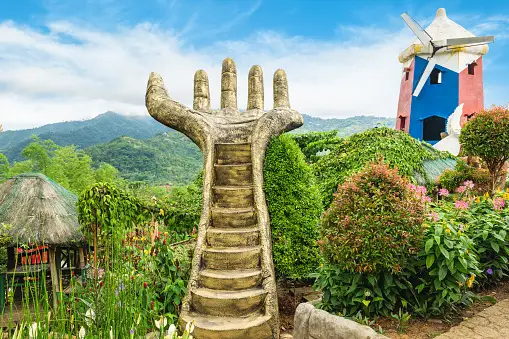 Melbourne city skyline with river and bridge at sunset